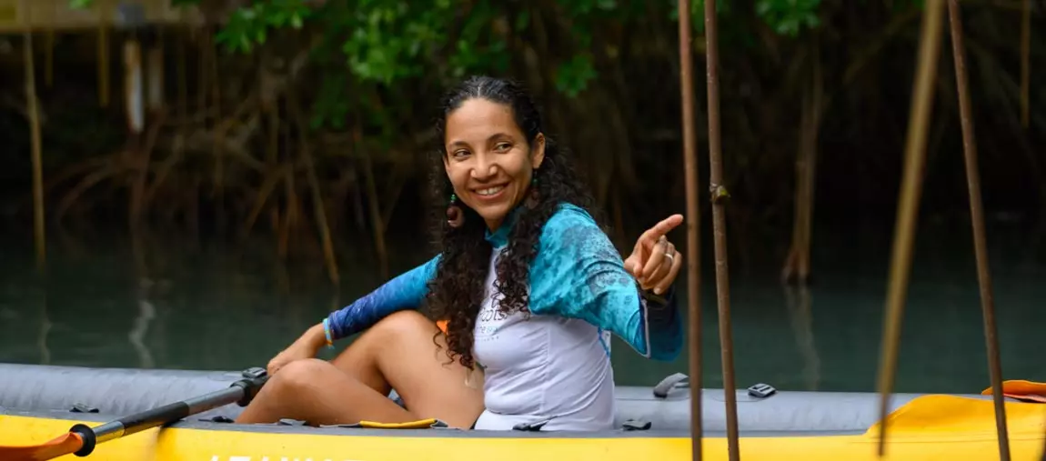 Prix Fondation Yves Rocher Terre de Femmes : la Martiniquaise Frédérique Fardin distinguée pour son action sur les mangroves