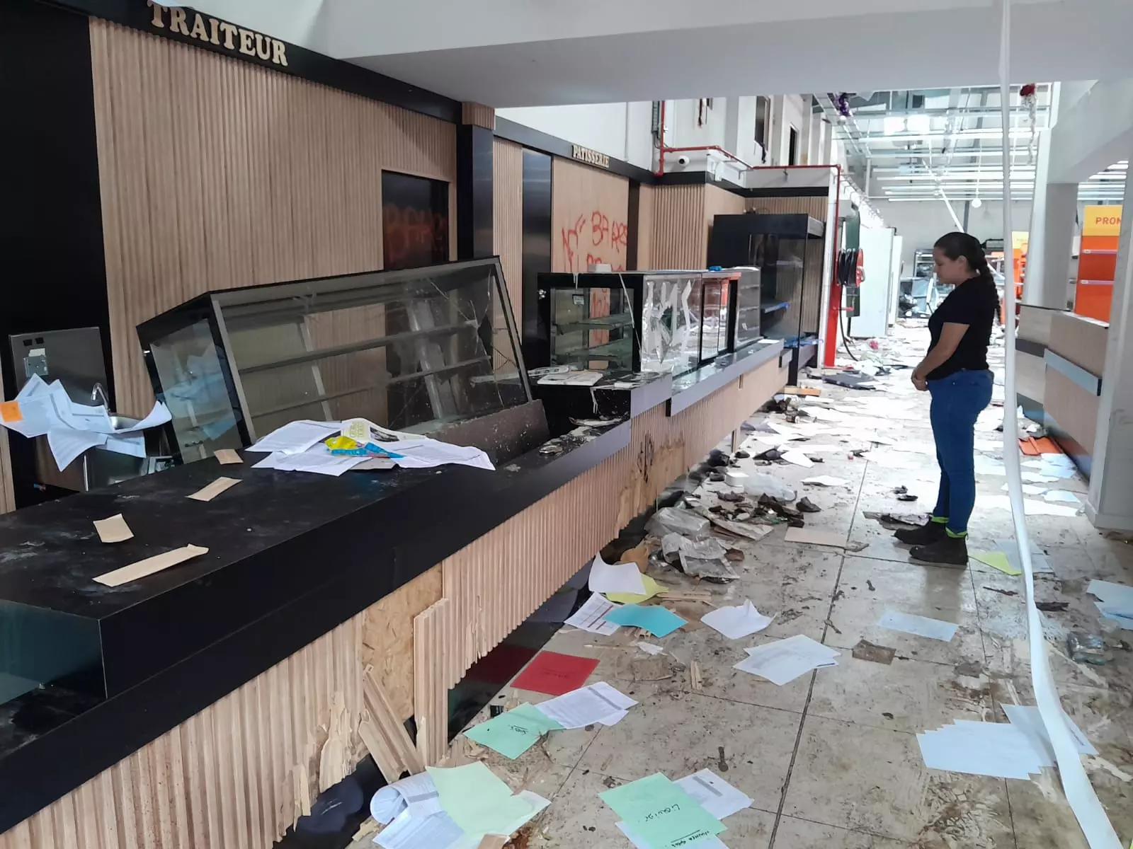 Nouvelle-Calédonie : le gouvernement local veut prolonger les mesures d’urgence