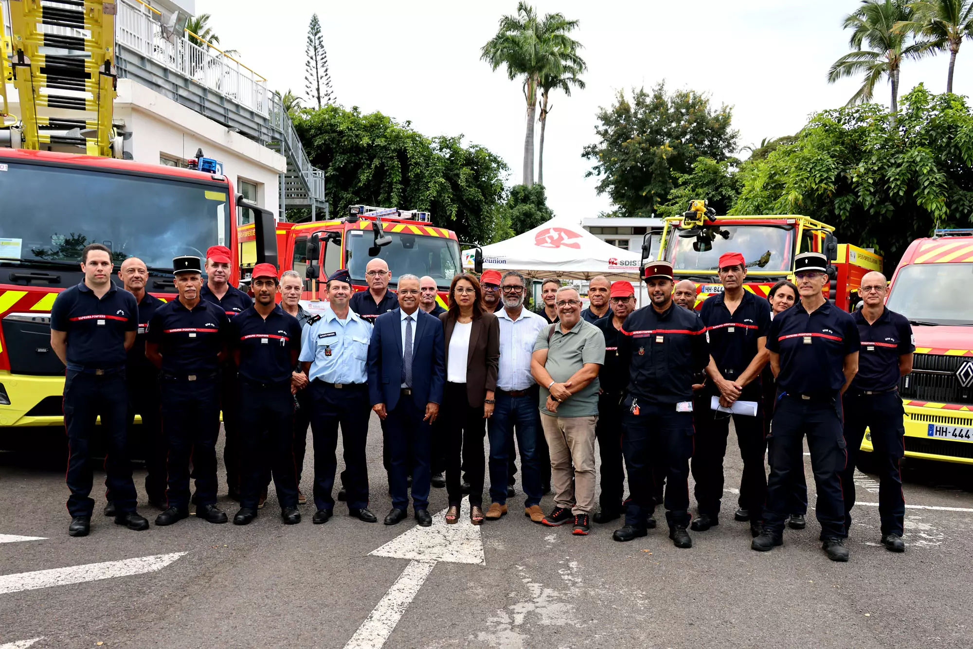 Le SDIS de La Réunion reçoit 14 nouveaux engins pour « améliorer la sécurité » de l’île