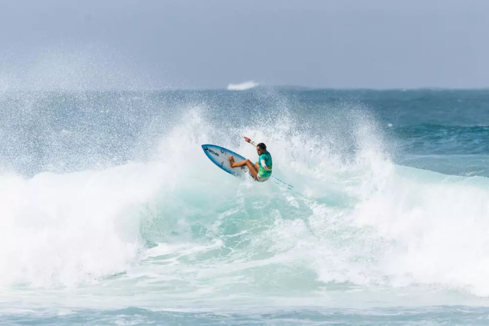 Surf : en Nouvelle-Zélande, la Polynésienne Tya Zebrowski décroche sa première victoire sur le tour mondial