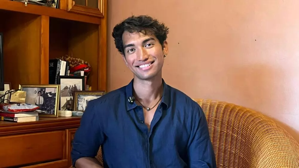 Le parcours brillant du Polynésien Francis Mahinepeu, enfant de l'île de Tahaa de l'archipel de la Société devenu avocat à New York