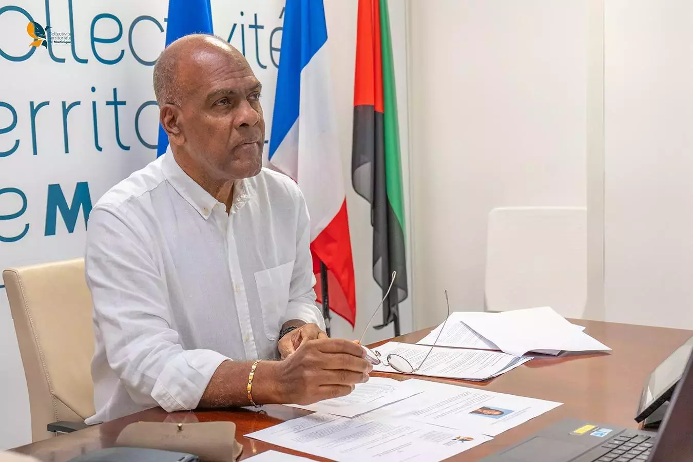 Violences en Martinique : Après un nouvel homicide, Serge Letchimy interpelle solennellement Emmanuel Macron