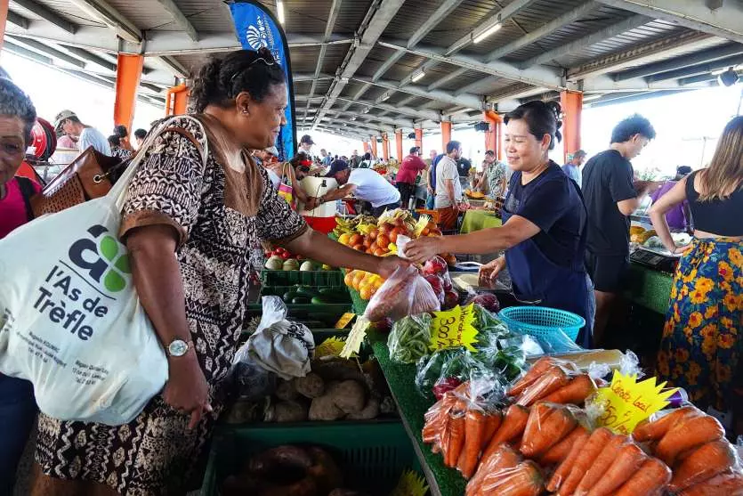 Face à une Nouvelle-Calédonie « vulnérable », le Congrès adopte un plan sur la souveraineté alimentaire