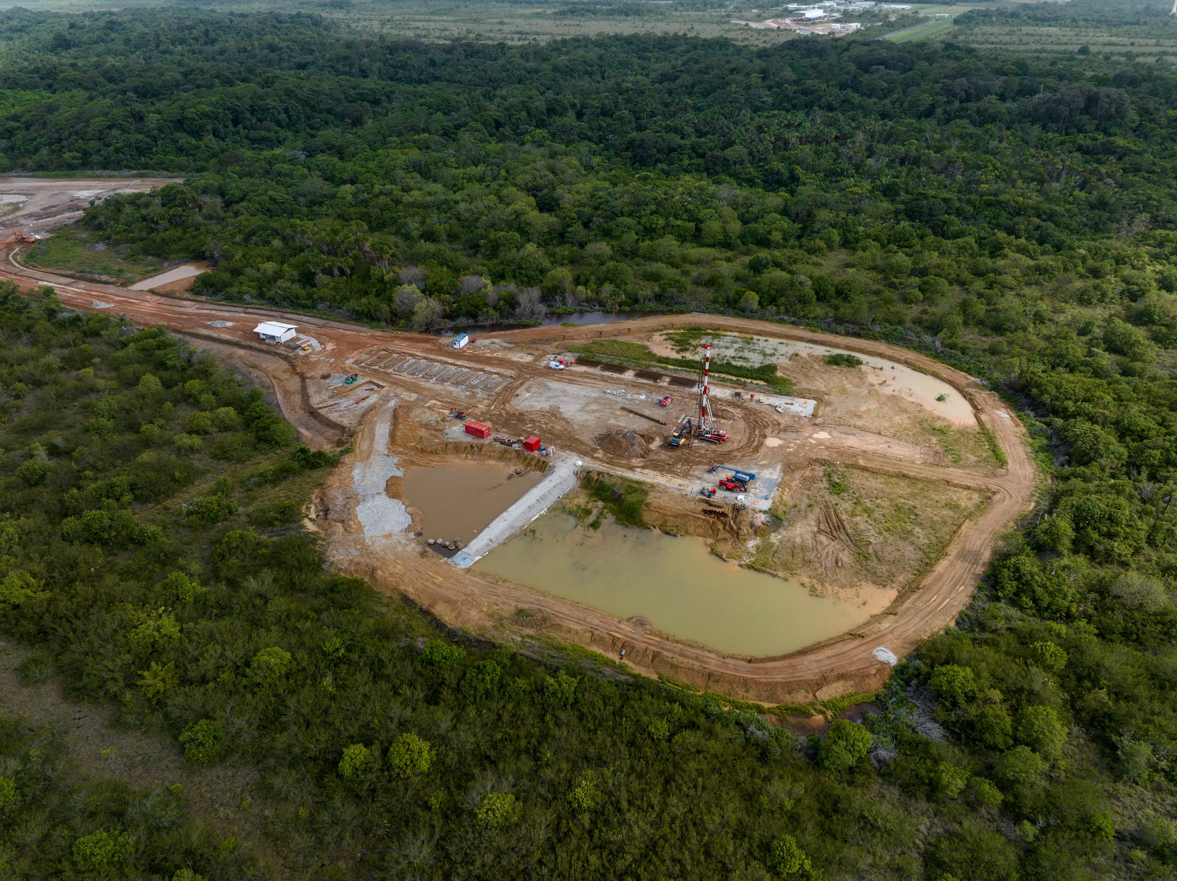 Centre spatial guyanais : PLD Space, opérateur privé, augmente son investissement à Kourou