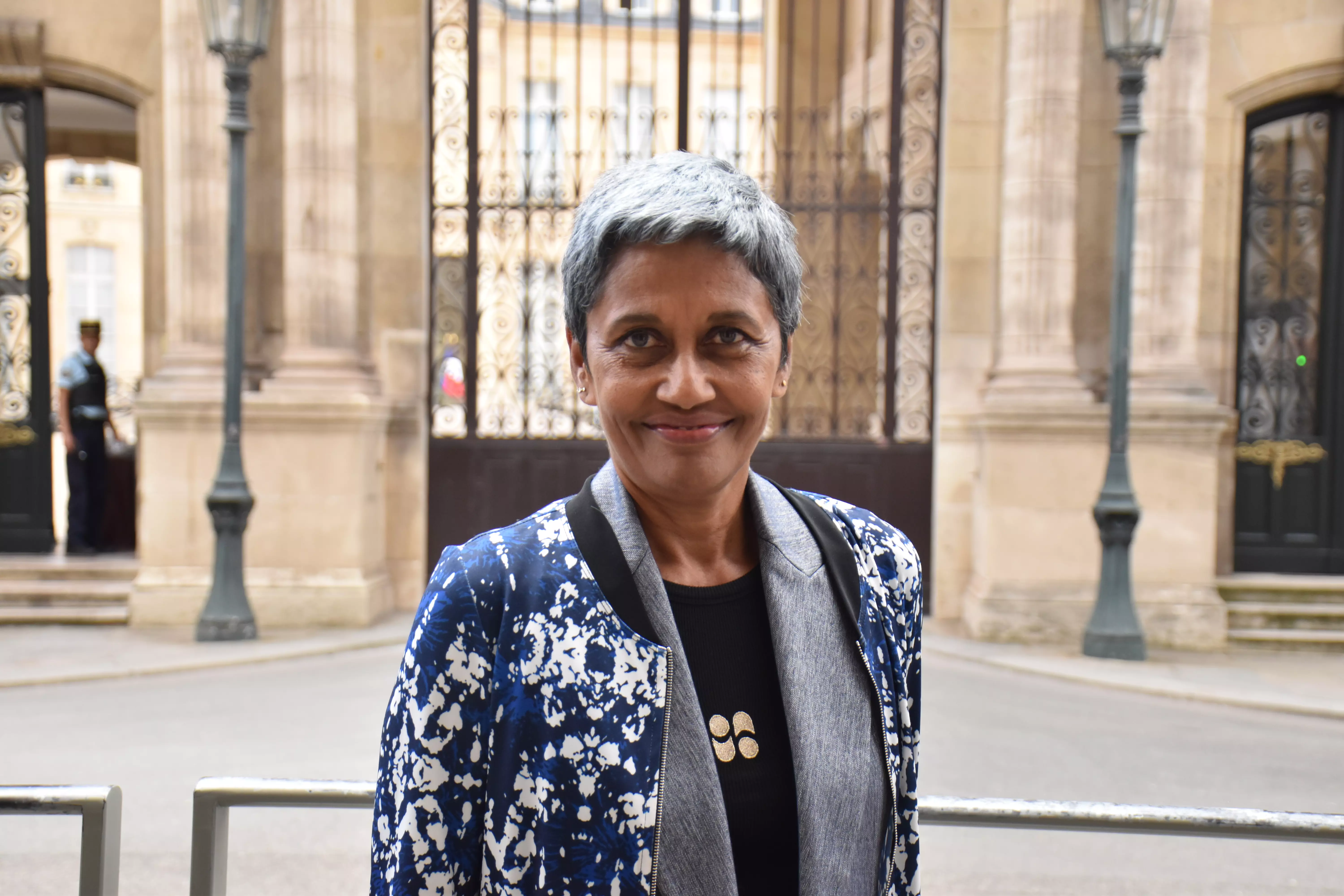 A Paris, Ericka Bareigts défend le dynamisme du centre-ville de Saint-Denis de La Réunion, les contrats aidés et la LBU