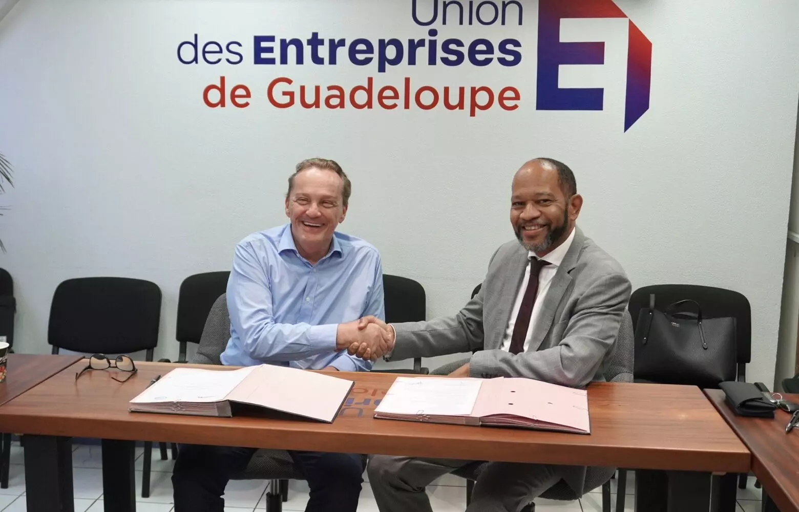 Guadeloupe : l'UDE MEDEF et l'Université des Antilles officialisent un partenariat