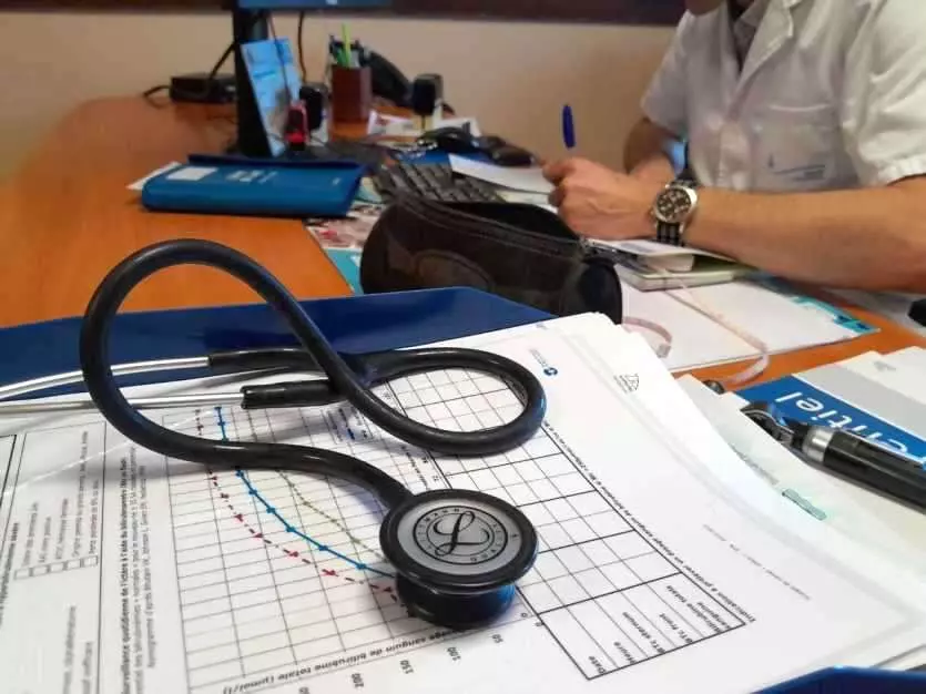 Nouvelle-Calédonie : face aux difficultés de recrutement à l’hôpital, le gouvernement veut faire évoluer le statut des praticiens