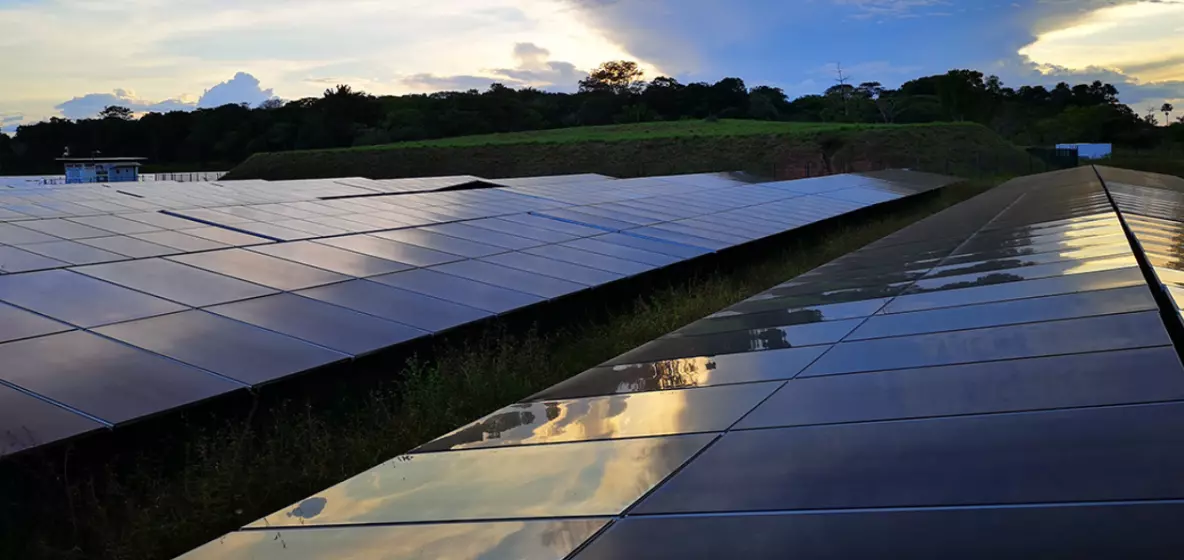 Guyane : De Gaulle Fleurance accompagne le pool bancaire dans le financement d'une centrale hybride destinée à sécuriser l'approvisionnement en électricité de l'Ouest de la Guyane française