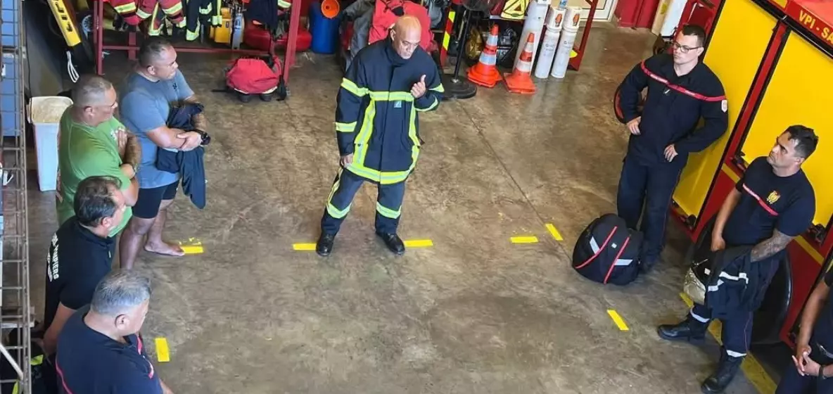 Incendies dans l’Hexagone : les pompiers de Polynésie prêts à partir en renfort