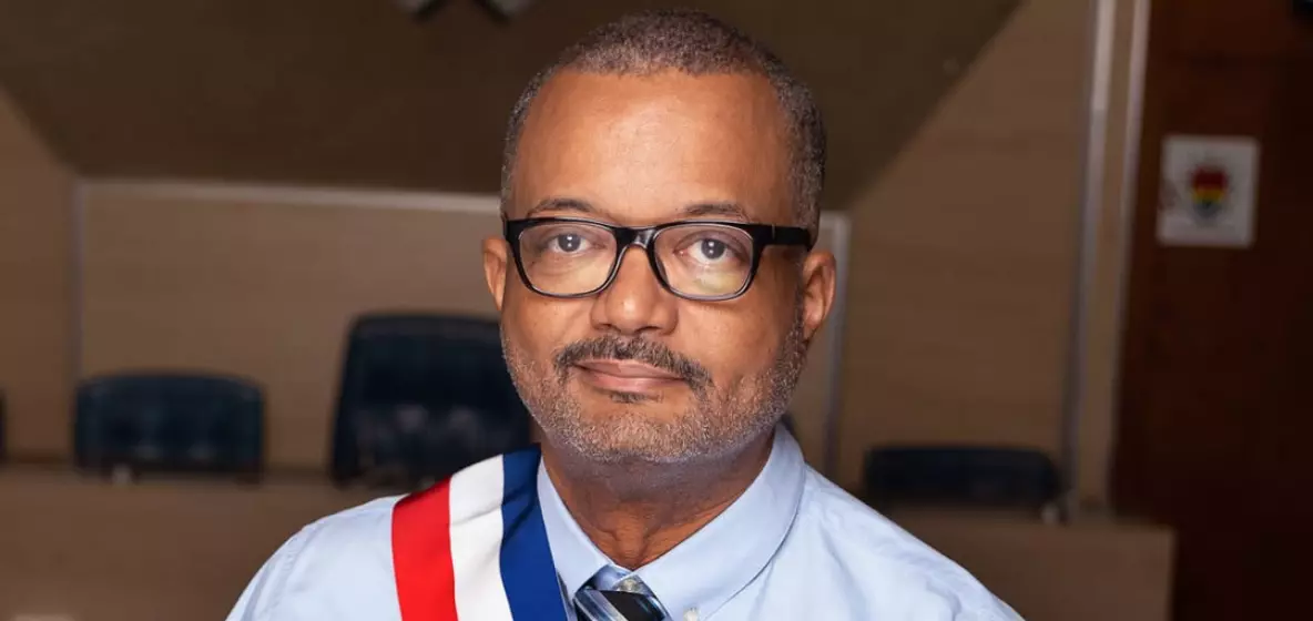 Guadeloupe: le maire des Abymes condamné à 18 mois de prison avec sursis pour trafic d'influence passif