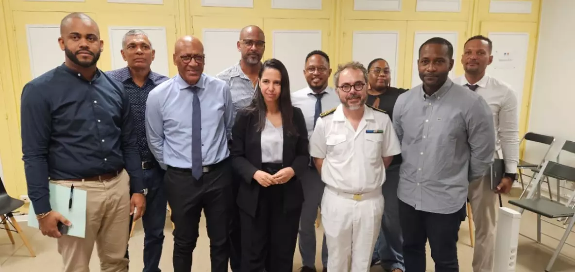 Sargasses en Martinique : La Ministre des Outre-mer Naïma Moutchou a dévoilé les contours du plan Sargasses 3