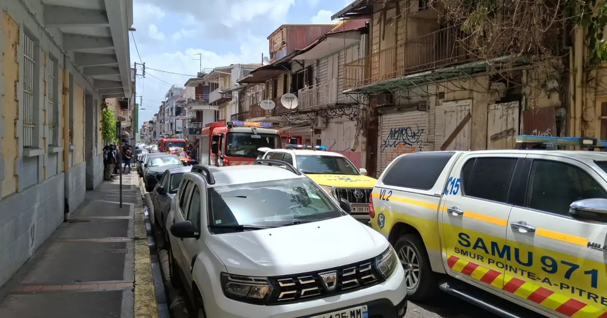 Guadeloupe : un mort et trois blessés dans l'effondrement d'un immeuble