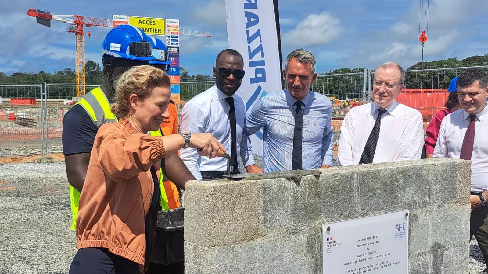 Guyane : La première pierre de la future cité judiciaire posée à Saint-Laurent du Maroni