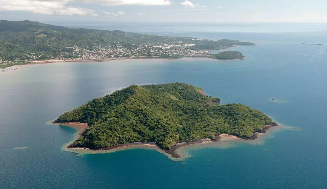 Biodiversité à Mayotte : Les bénévoles sont appelés à préserver la réserve naturelle de l'ilôt Mbouzi