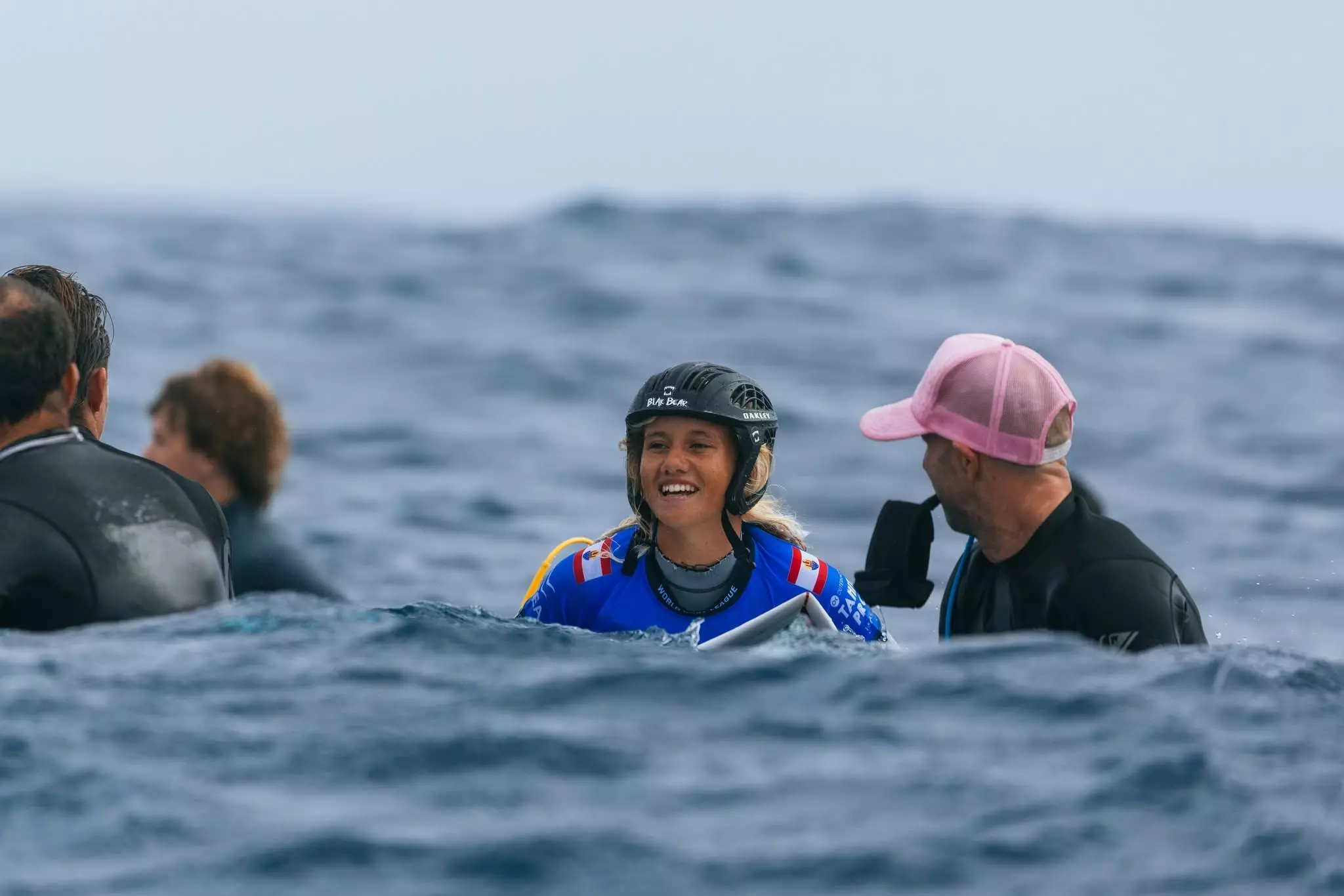 Surf : La jeune tahitienne Kelia Gallina toujours en lice à la Tahiti Pro