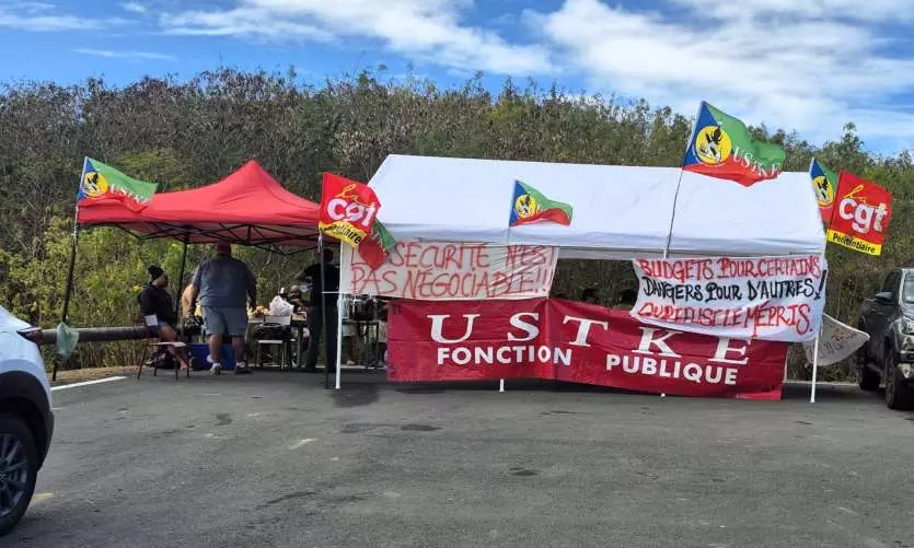 Au centre de détention de Koné, l’USTKE mobilisée pour dénoncer des « lacunes sécuritaires »