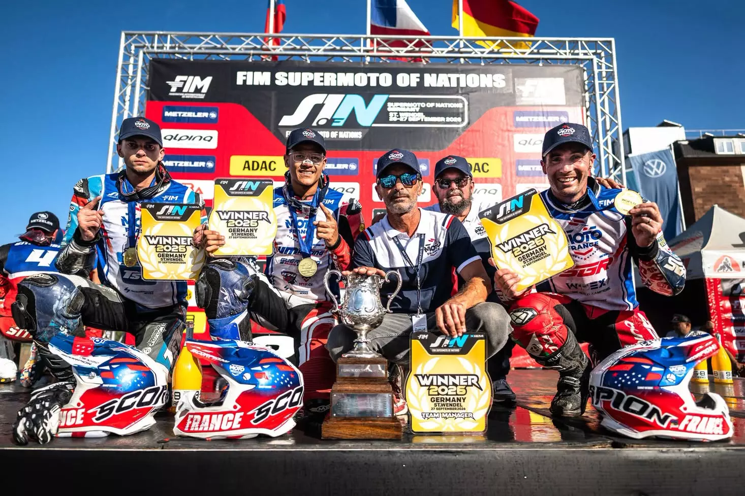Super motard : le Réunionnais Raphaël Payet sacré champion du monde avec l'équipe de France