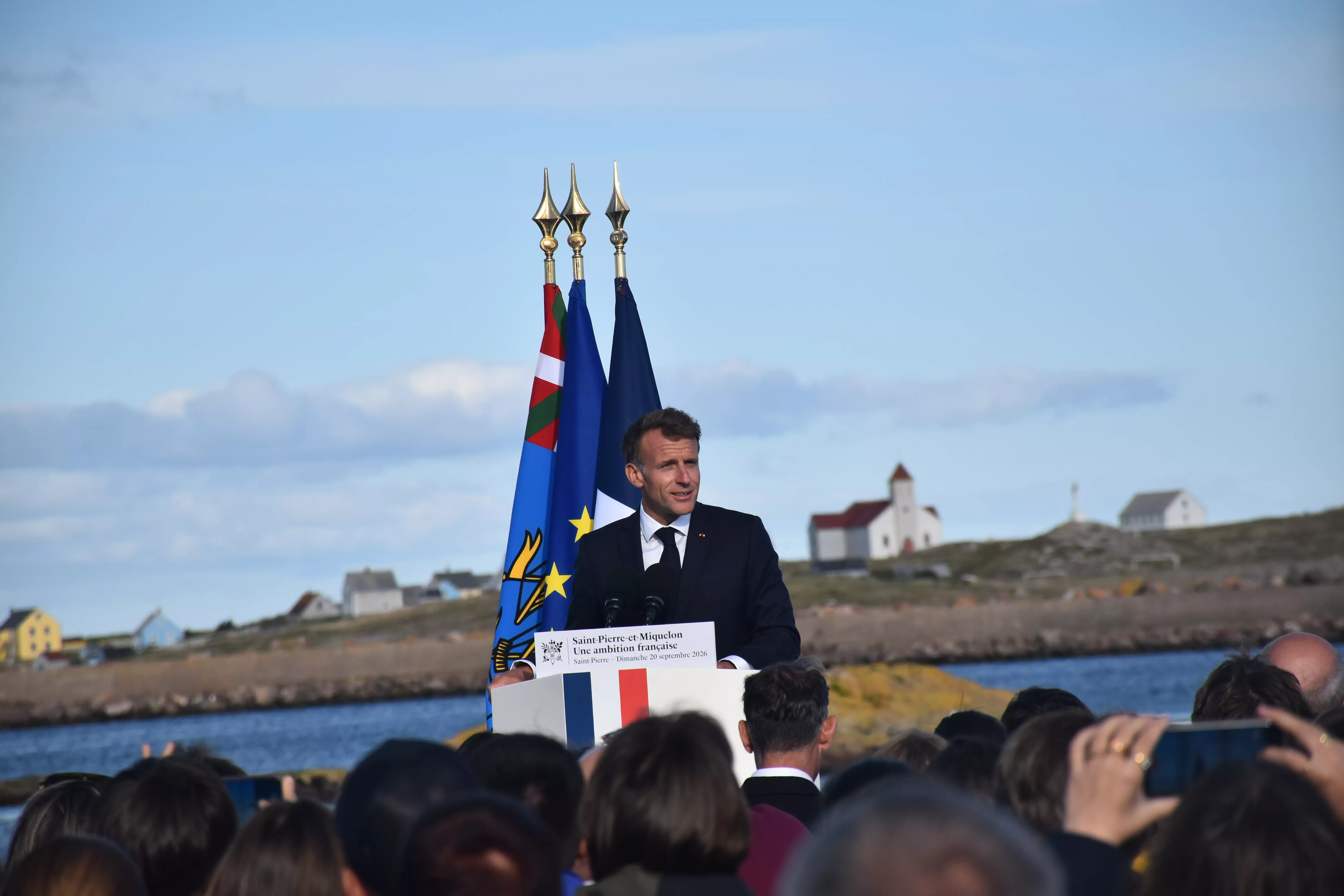 À Saint-Pierre-et-Miquelon, Emmanuel Macron annonce « un nouveau chapitre » pour l’avenir de l’archipel