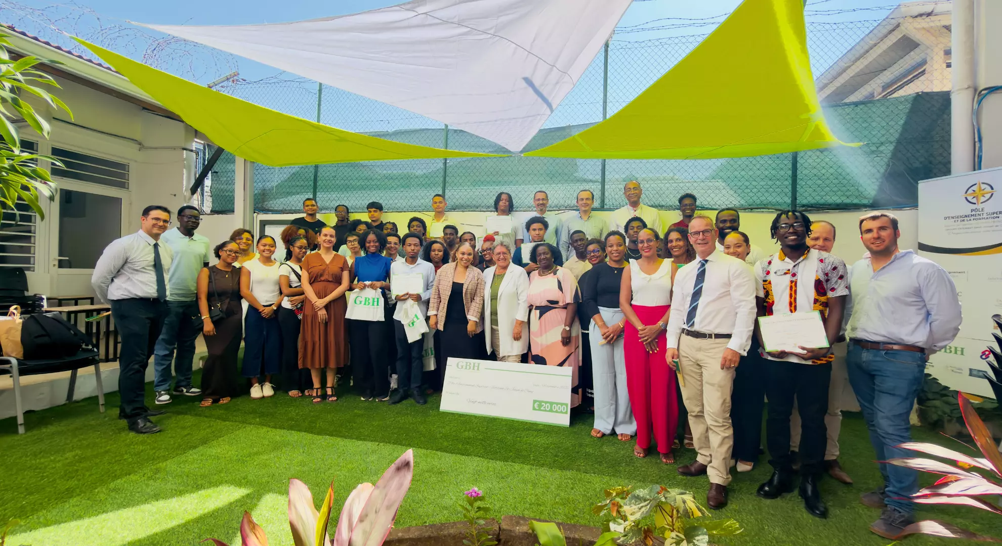 En Guyane, 20 étudiants du Pôle d’Enseignement Supérieur de l’Externat Saint-Joseph de Cluny&nbsp;bénéficient des premières bourses GBH