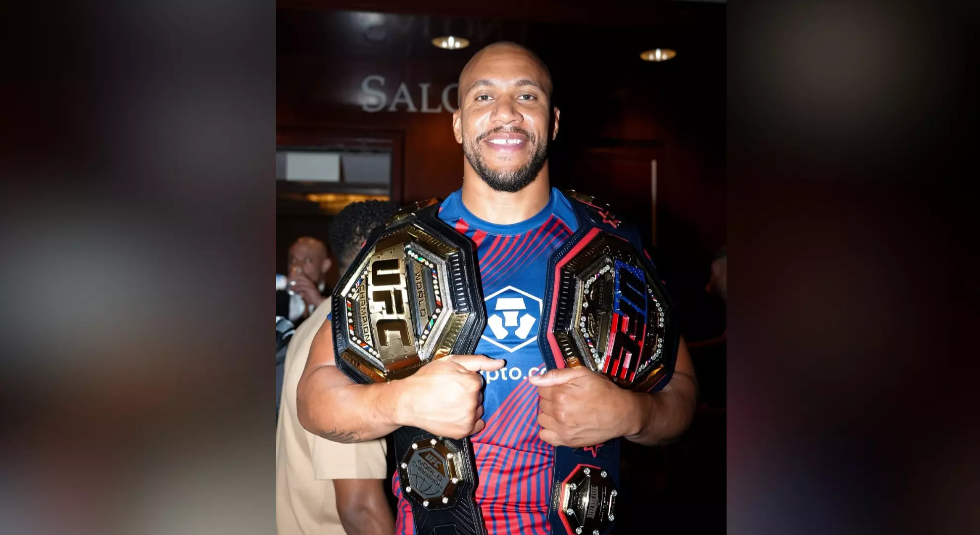 MMA : Le Guadeloupéen Ciryl Gane est le premier Français champion d'UFC, catégorie poids lourds