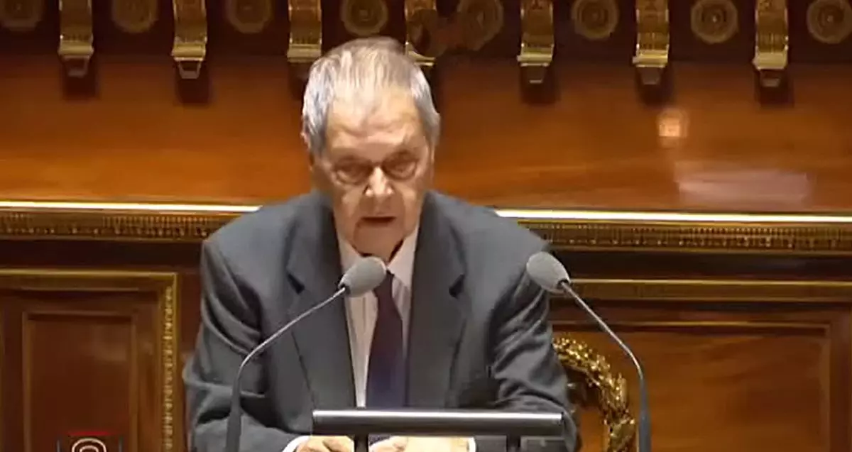 SÉRIE. Les grands textes qui ont marqué les Outre-mer&nbsp;: en octobre 2014, au Sénat, le Réunionnais Paul Vergès alerte sur les défis démographiques et climatiques à venir