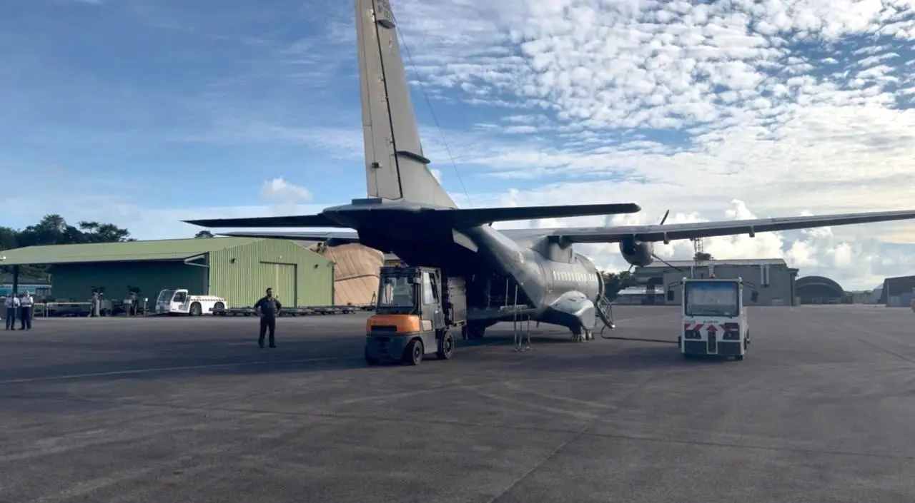 Sécheresse en Guyane : les avions militaires mobilisés pour ravitailler l’intérieur