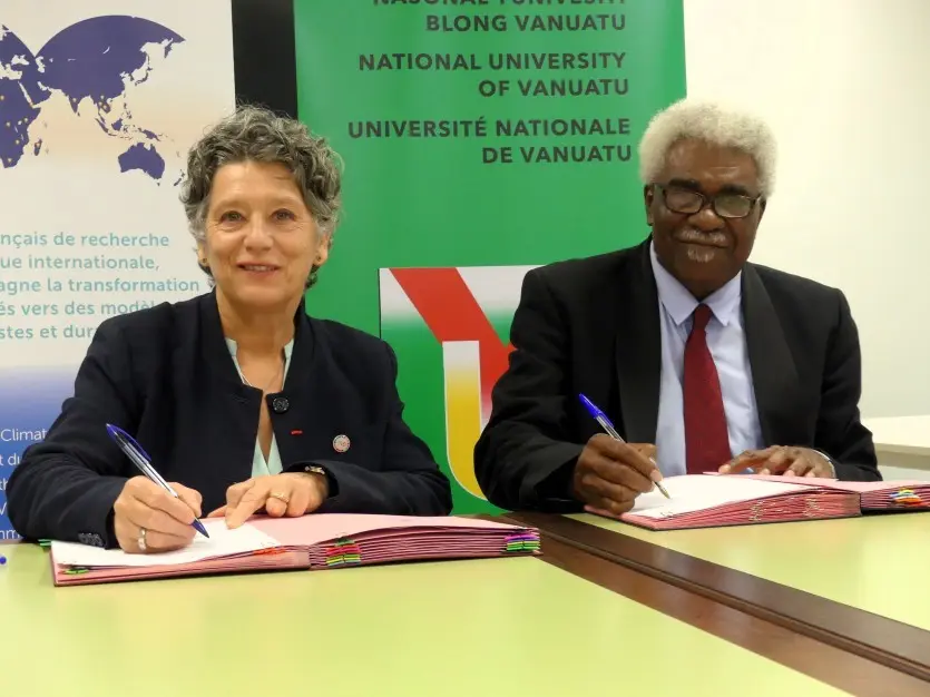 Pacifique : L’IRD signe un « accord historique » avec l’Université nationale du Vanuatu