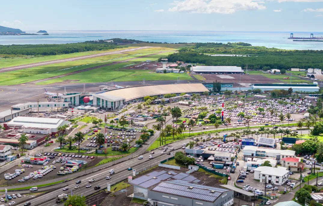 SÉRIE. Infrastructures en Outre-mer : connectivité internationale, fret, transition énergétique, l'aéroport Martinique Aimé-Césaire accélère sa stratégie de développement