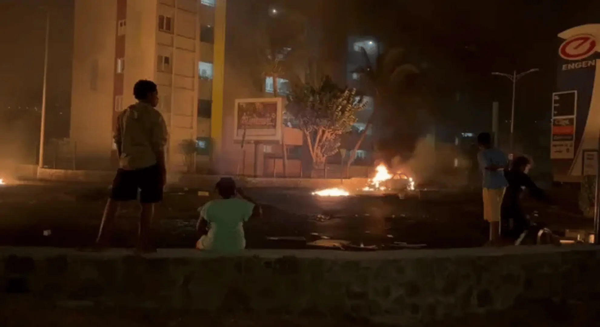 Mobilisations du 17 octobre : nuit agitée à La Réunion, 18 interpellations, des policiers et gendarmes blessés recensés