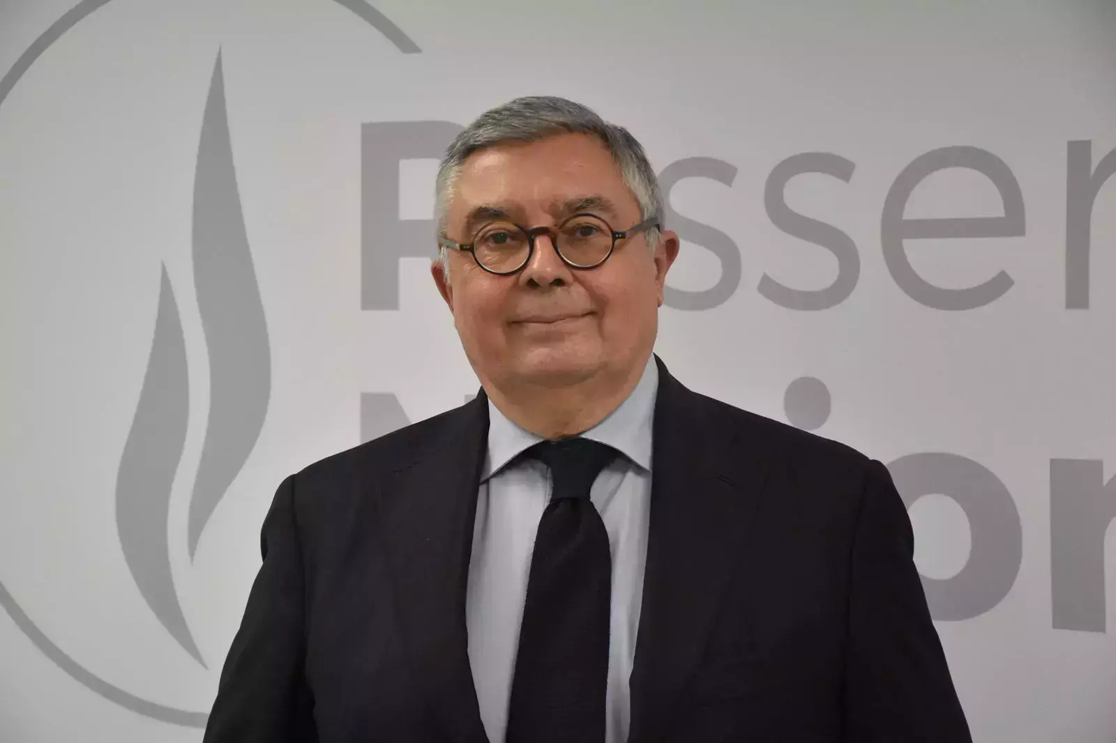 L'Eurodéputé du Rassemblement national André Rougé réclame un forum européen des PTOM à Bruxelles, en marge de la visite de Stéphane Séjourné à Nouméa