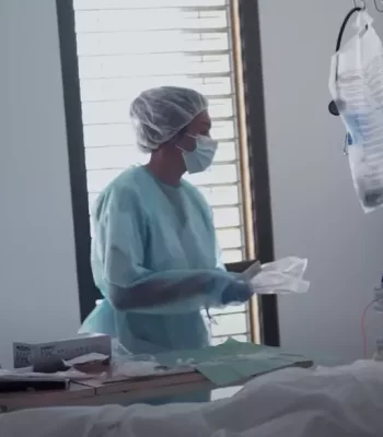 Covid-19: Le CHU de Martinique montre la réalité de la gestion de la crise sanitaire&nbsp; (VIDÉO)