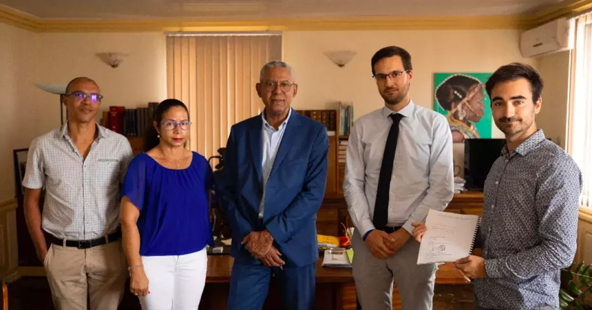 Martinique : L’AFD apporte 5,6 millions d’euros de prêts au Schœlcher ...