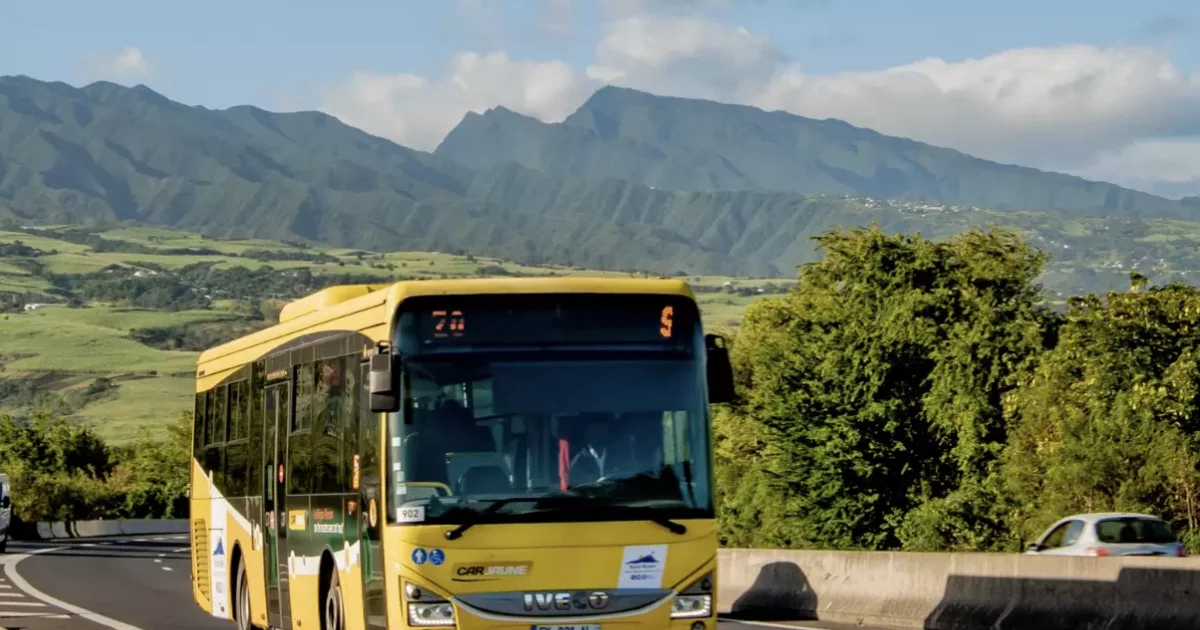 La Réunion : 72 nouveaux véhicules pour moderniser le réseau Car Jaune ...