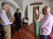 Théâtres d’Outre-mer en Avignon : Olivier Jacob, DGOM en visite sur le site de la future Maison des Archipels
