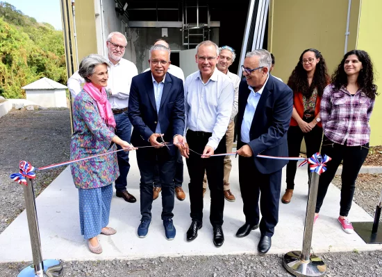 La Réunion : Le Département inaugure une nouvelle microcentrale hydroélectrique en service à la rivière des Galets