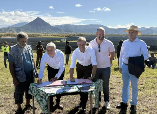 Nouvelle-Calédonie : 125 millions d’euros d’investissement privé et 200 emplois pour accélérer la transition énergétique