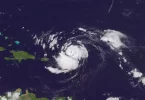 Ouragan de catégorie 2, Erin continue de s’intensifier tout en transitant au nord-est de Saint-Martin et Saint-Barthélemy
