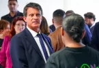 Le ministre des Outre-mer Manuel Valls prolonge son déplacement en Nouvelle-Calédonie