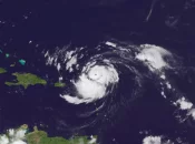 Ouragan de catégorie 2, Erin continue de s’intensifier tout en transitant au nord-est de Saint-Martin et Saint-Barthélemy