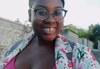 PORTRAIT. Entre l’Île-de-France, la Martinique et le Cap-Vert, l’insulaire Jennifer Soares Garcia veut raconter les Outre-mer autrement