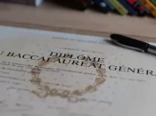 Une élève, originaire de l'île de la Grenade, a obtenu le bac à 9 ans, un record selon le ministère de l'Education nationale