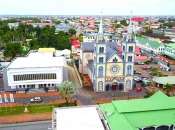 Les Outre-mer et leurs régions : Entre richesses et vulnérabilités,  le Suriname, petit État amazonien à l’heure des grands basculements