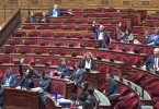 Outre-mer: le Sénat adopte le projet de loi contre la "vie chère" sur des mesures jugées insuffisantes pour les parlementaires