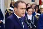 Dès son premier jour, le gouvernement Lecornu proche de l'implosion