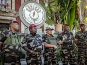 Madagascar: l'unité militaire ralliée à la contestation dit "prendre le pouvoir" après la destitution du président