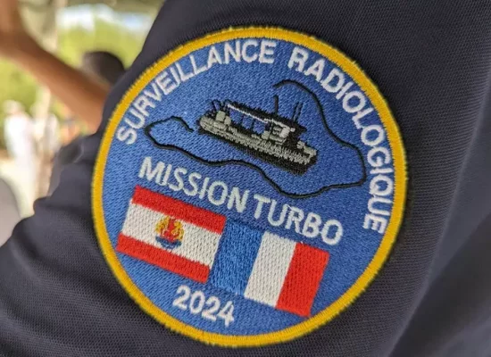 Sites nucléaires en Polynésie : risque géologique « zéro » et exposition aux radiations inférieure à 1,7 mSv/an sur les atolls de Moruroa et de Fangataufa en 2024 selon un dernier rapport