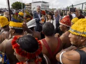 Des manifestants autochtones perturbent de nouveau la COP30 en Amazonie