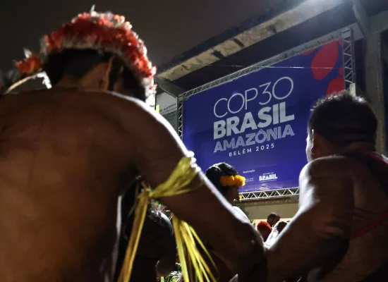 "Ils refusent d'écouter": les autochtones bousculent la COP amazonienne