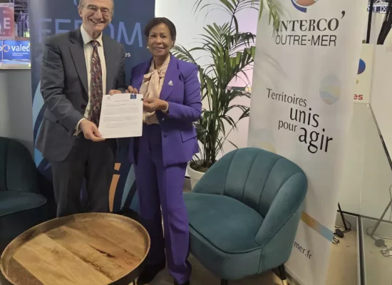 La FEDOM et Interco' Outre-mer scellent un partenariat pour renforcer le développement des territoires ultramarins