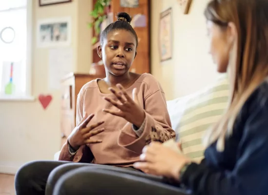 Santé mentale des jeunes ultramarins : L’Unccas alerte sur une « urgence sociale majeure »